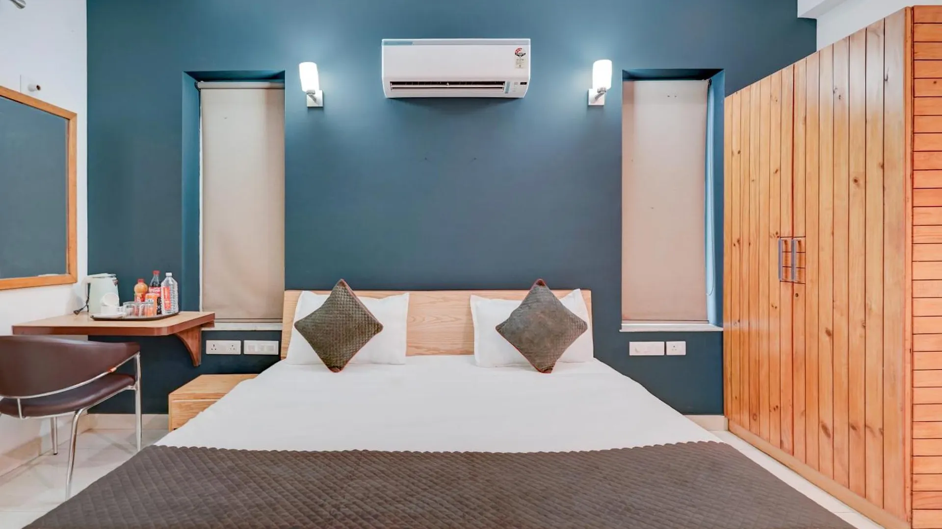 ***  Madstays Hotel - Medicity Near Medanta Hospital Gurgaon India