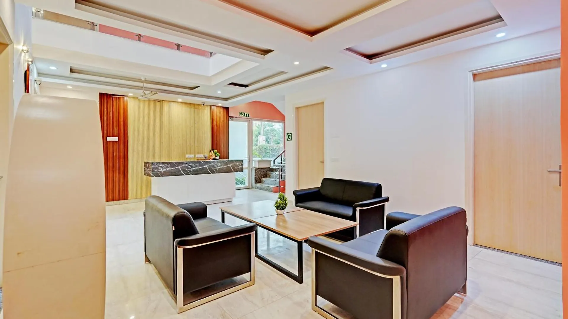 Madstays Hotel - Medicity Near Medanta Hospital Gurgaon
